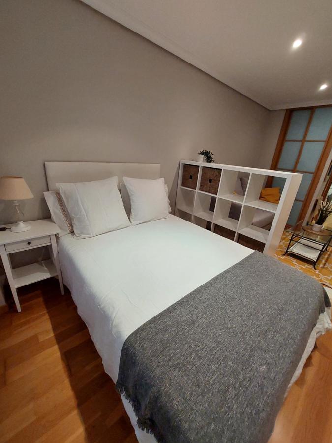 Estudio Centrico Con Garaje Y Vistas Al Mar. Vigo Ngoại thất bức ảnh