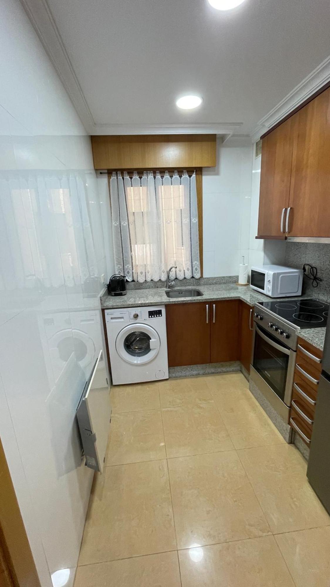 Estudio Centrico Con Garaje Y Vistas Al Mar. Vigo Ngoại thất bức ảnh